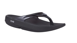 Oofos Women's Oolala (1400) Shiny Black