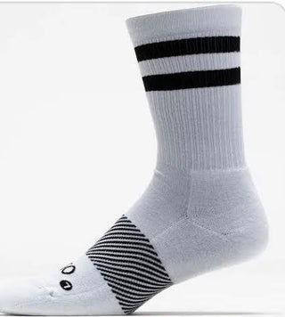 OS1st Wicked Comfort Socks | Crew (96347WS) White/Black Stripe